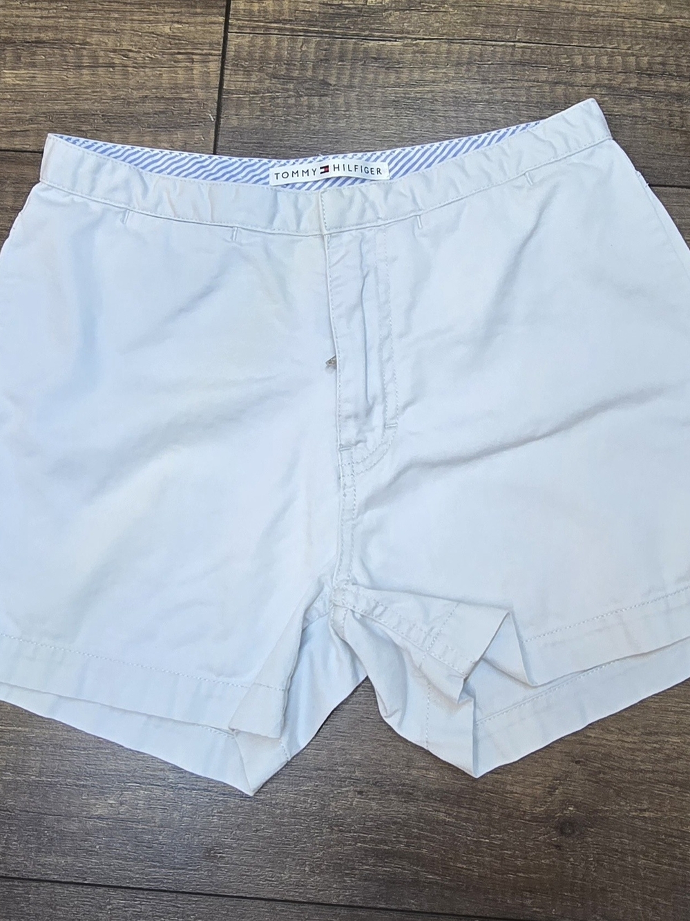 Tommy Hilfiger Women's Pale Blue Flat Front Casual Shorts